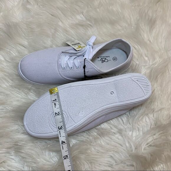 NEW White tennis shoes loafers - Picture 6 of 8